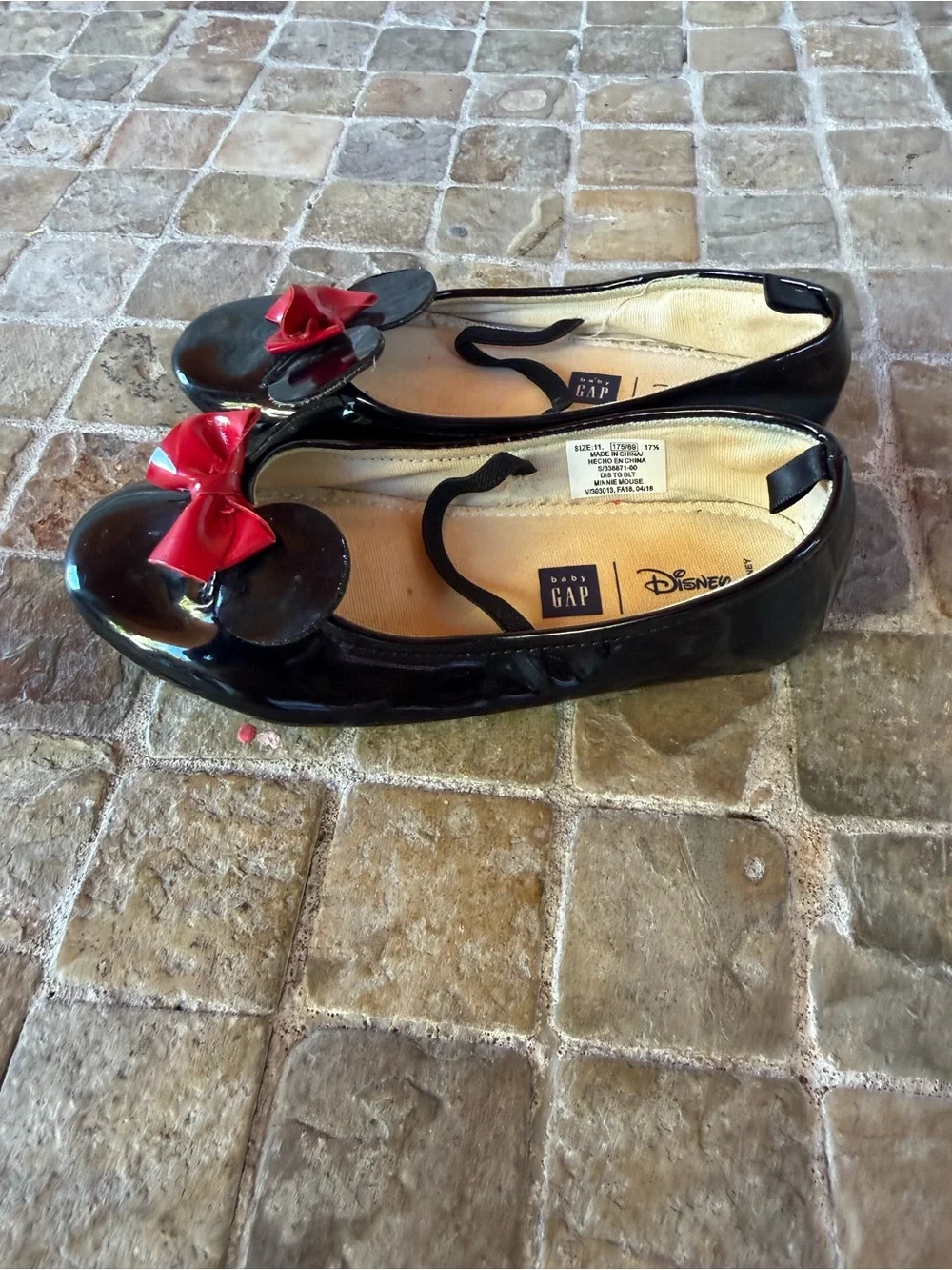 GAP Kids Black Patent Flats with Red Bow